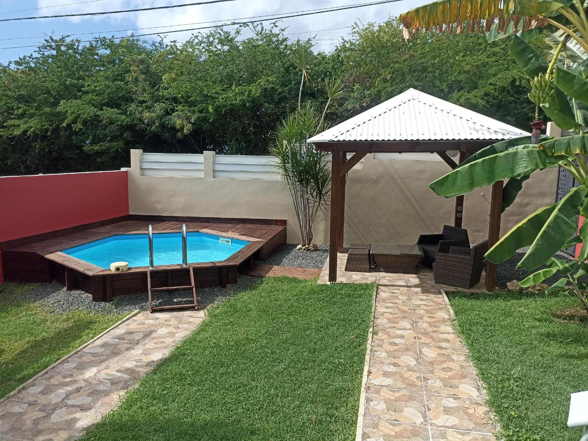 Gîtes Monoï et Farniente refait à neuf en 2021 avec piscines privées Saint-Francois  Exterior foto
