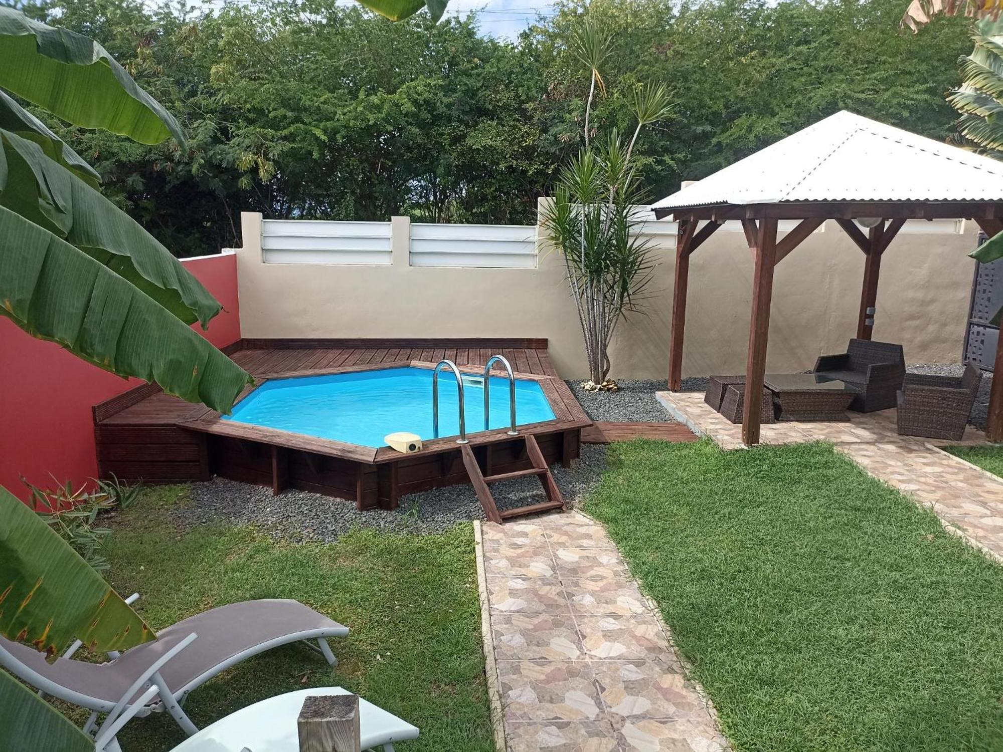 Gîtes Monoï et Farniente refait à neuf en 2021 avec piscines privées Saint-Francois  Exterior foto
